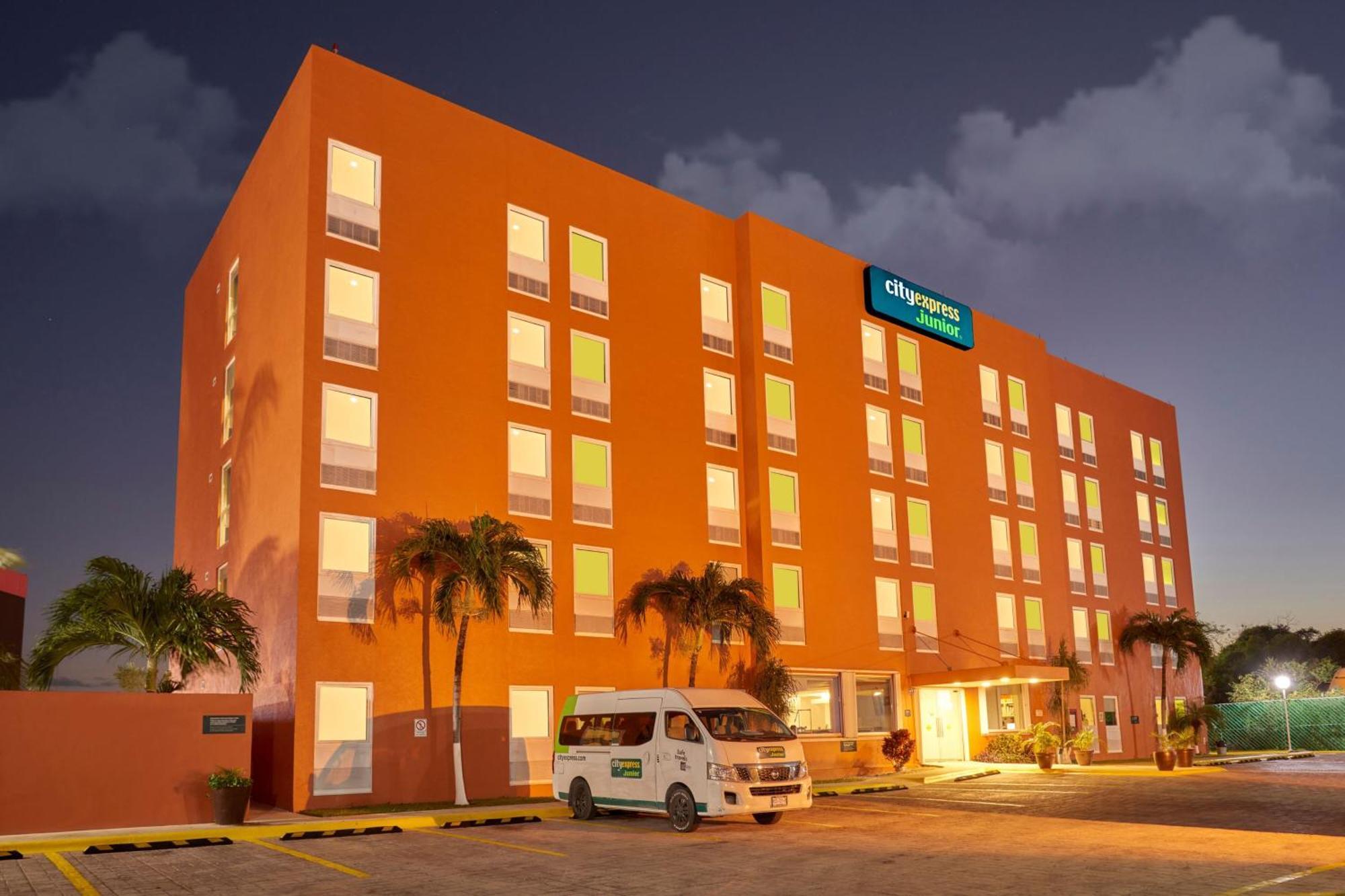 City Express Junior By Marriott Cancun Dış mekan fotoğraf