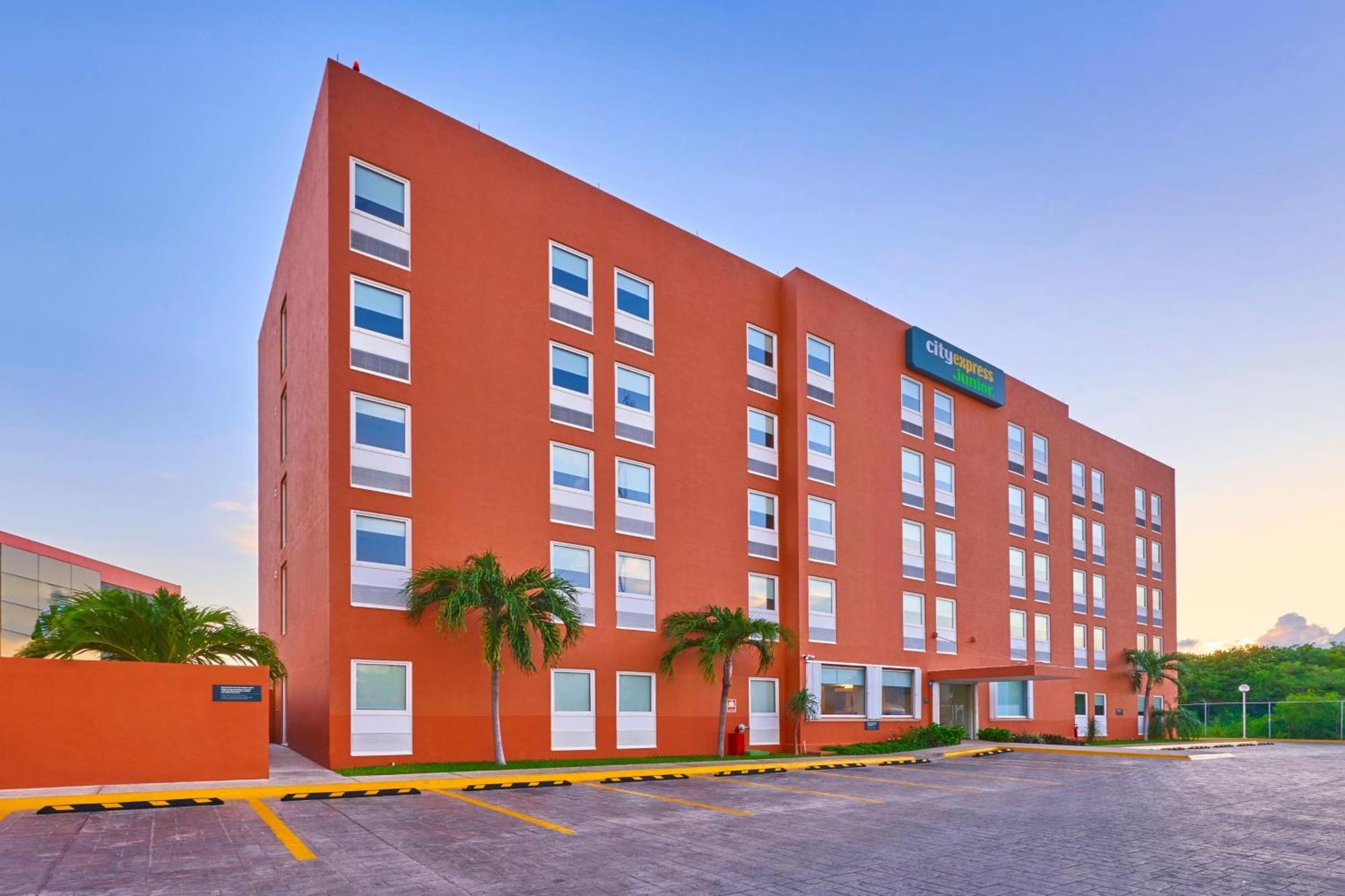 City Express Junior By Marriott Cancun Dış mekan fotoğraf